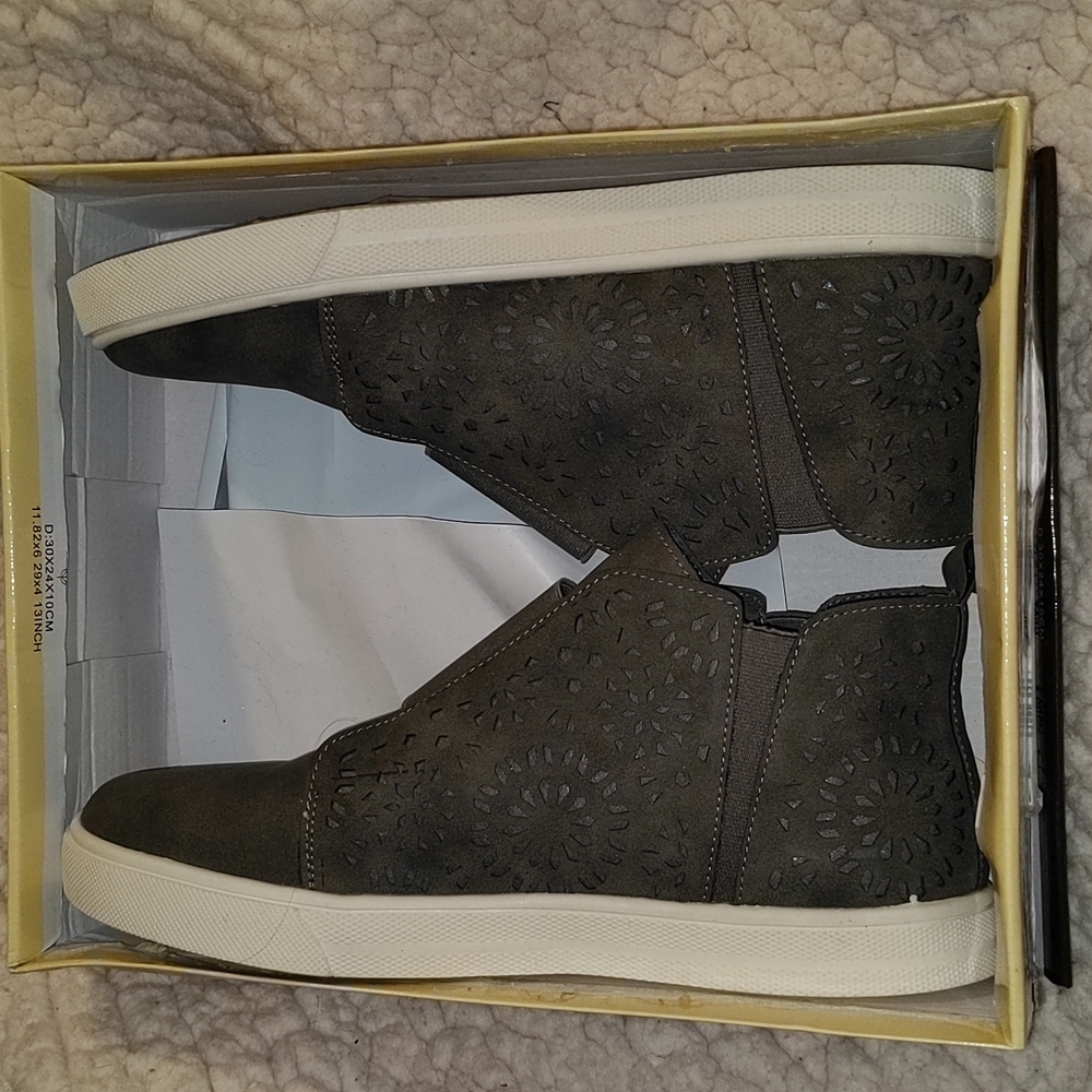 Outwoods Macki High Top Sneaker